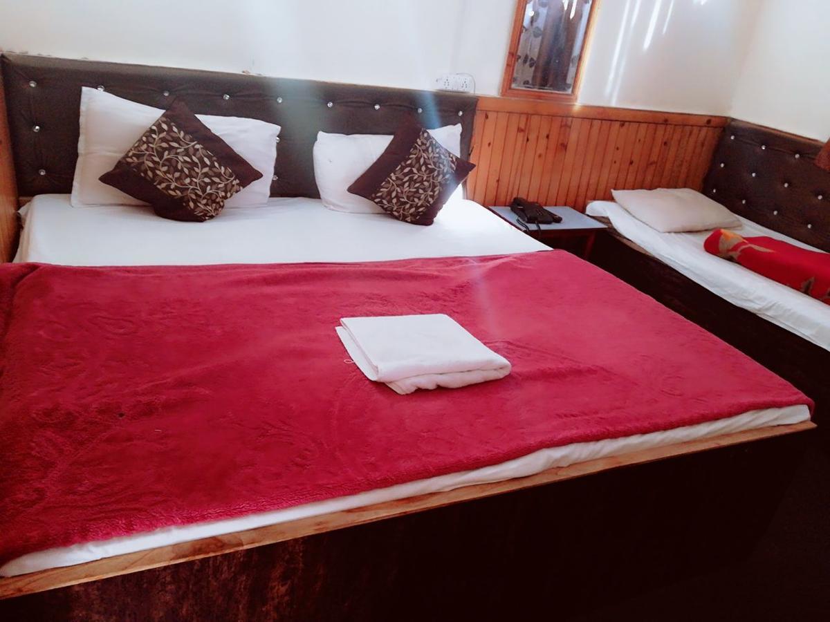 Goroomgo Luxury Stay Mall Road 奈尼塔尔 外观 照片